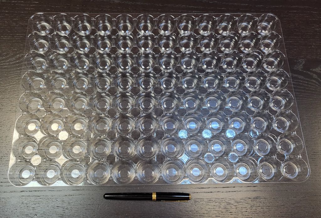 8043-tava plastic 96alveole-1