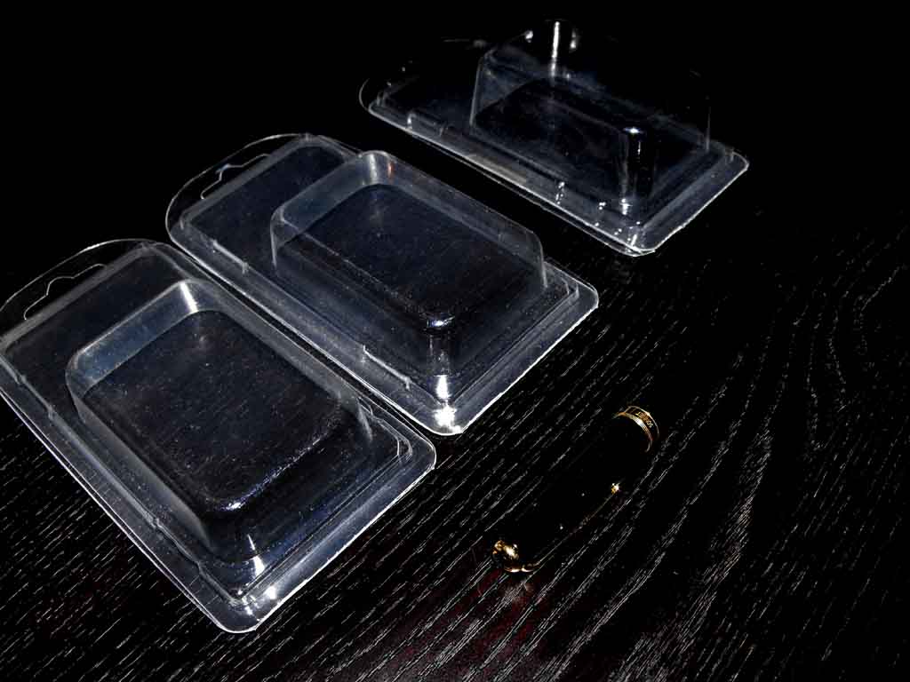blistere din plastic pentru accesorii mici